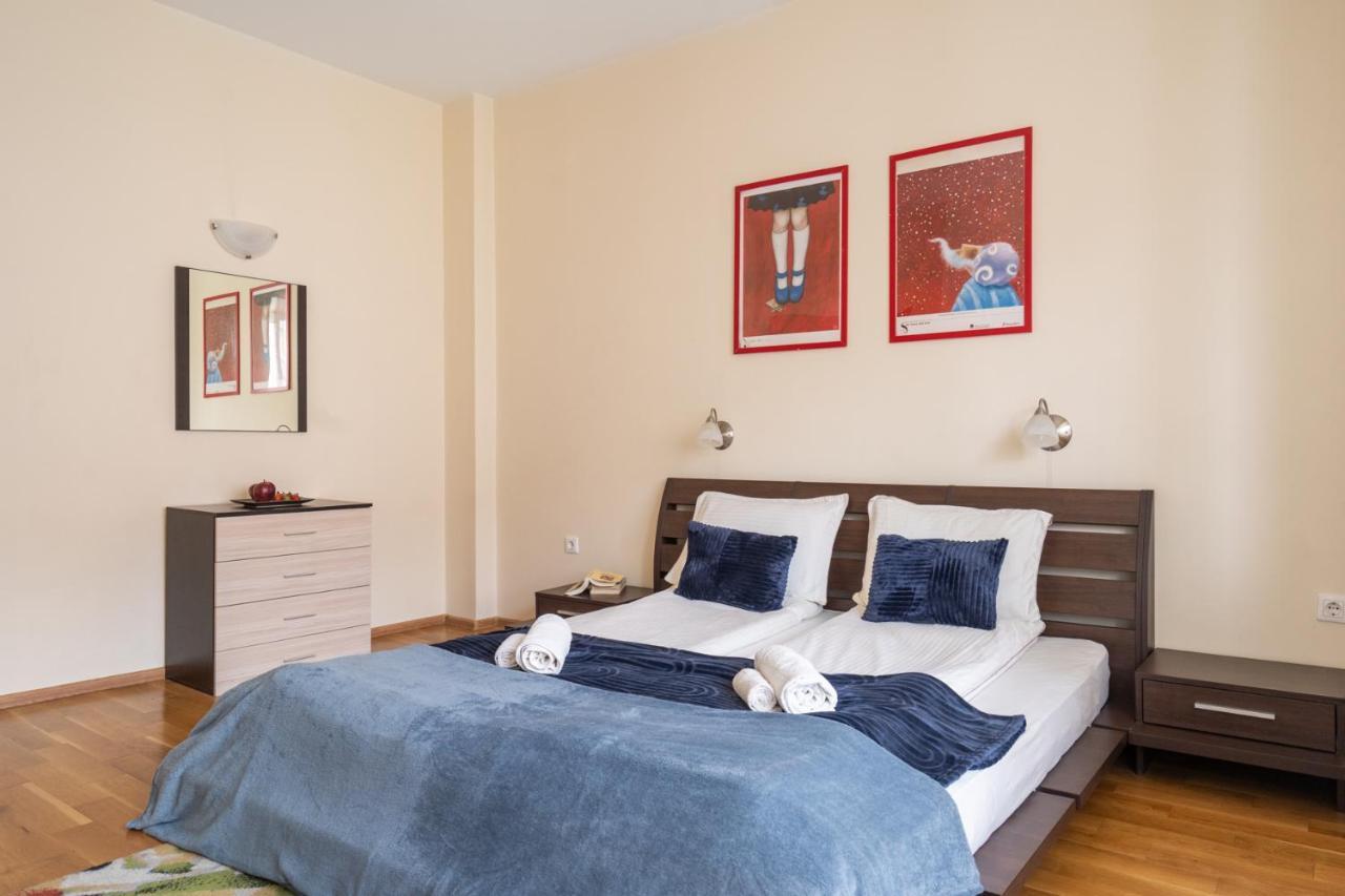 Sofia Day And Night Apartment Extérieur photo